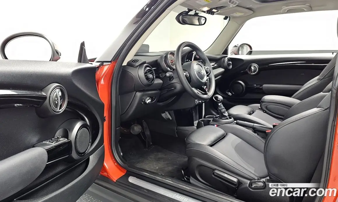 Mini Cooper 2019 1.5 автомат (гидро), фото 12