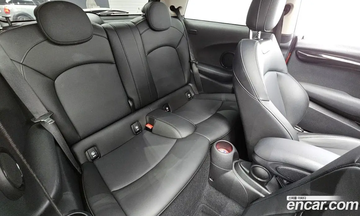 Mini Cooper 2019 1.5 автомат (гидро), фото 17