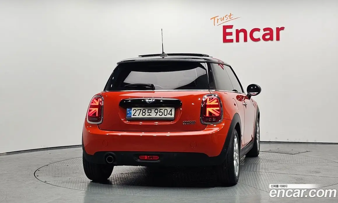 Mini Cooper 2019 1.5 автомат (гидро), фото 3