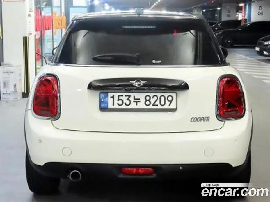 Mini Cooper 2021 1.5 автомат (гидро), фото 5