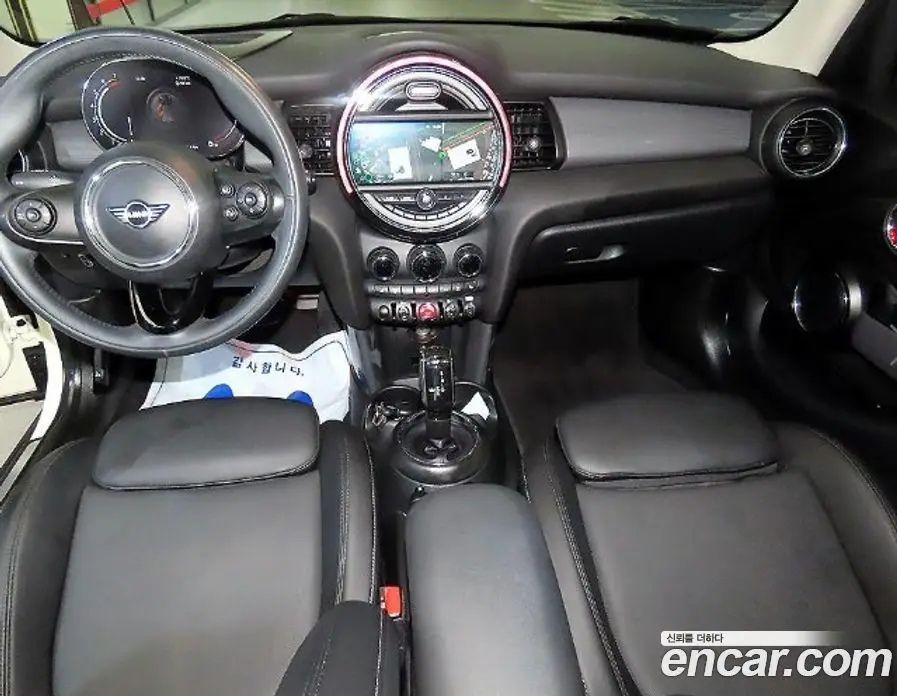 Mini Cooper 2021 1.5 автомат (гидро), фото 9