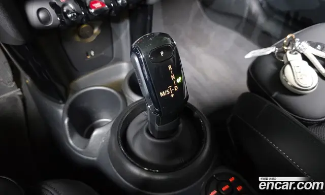 Mini Cooper 2023 1.5 автомат (гидро), миниатюра 12