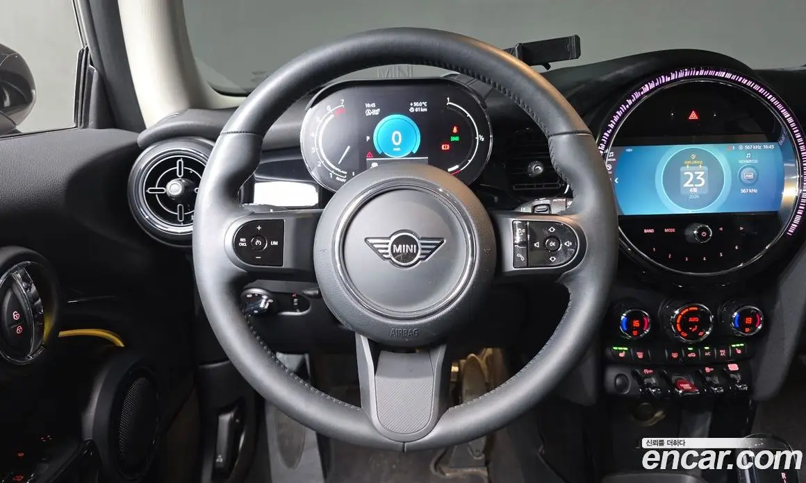 Mini Cooper 2023 1.5 автомат (гидро), фото 19