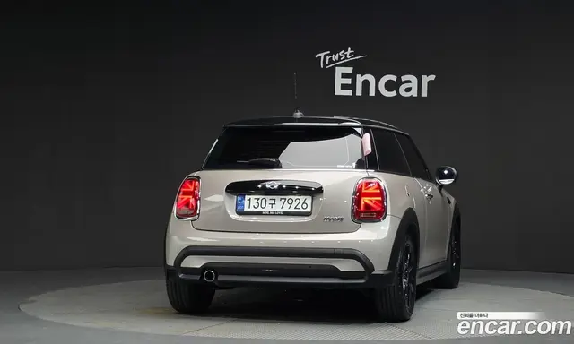 Mini Cooper 2023 1.5 автомат (гидро), миниатюра 4