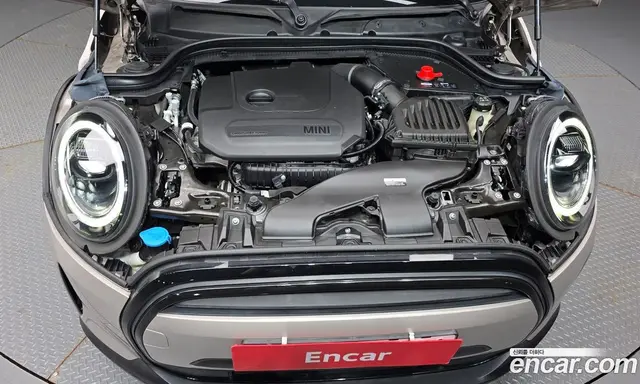 Mini Cooper 2023 1.5 автомат (гидро), миниатюра 6