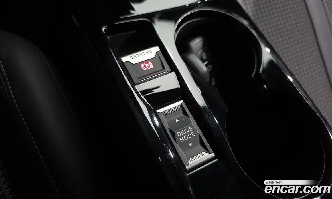 Peugeot 2008 2021 1.5 автомат (гидро), фото 29