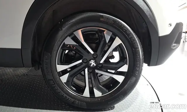 Peugeot 2008 2021 1.5 автомат (гидро), миниатюра 7