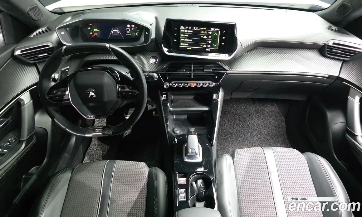 Peugeot 2008 2021 1.5 автомат (гидро), фото 10