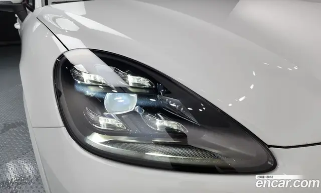 Porsche Cayenne 2020 3.0 автомат (гидро), миниатюра 8