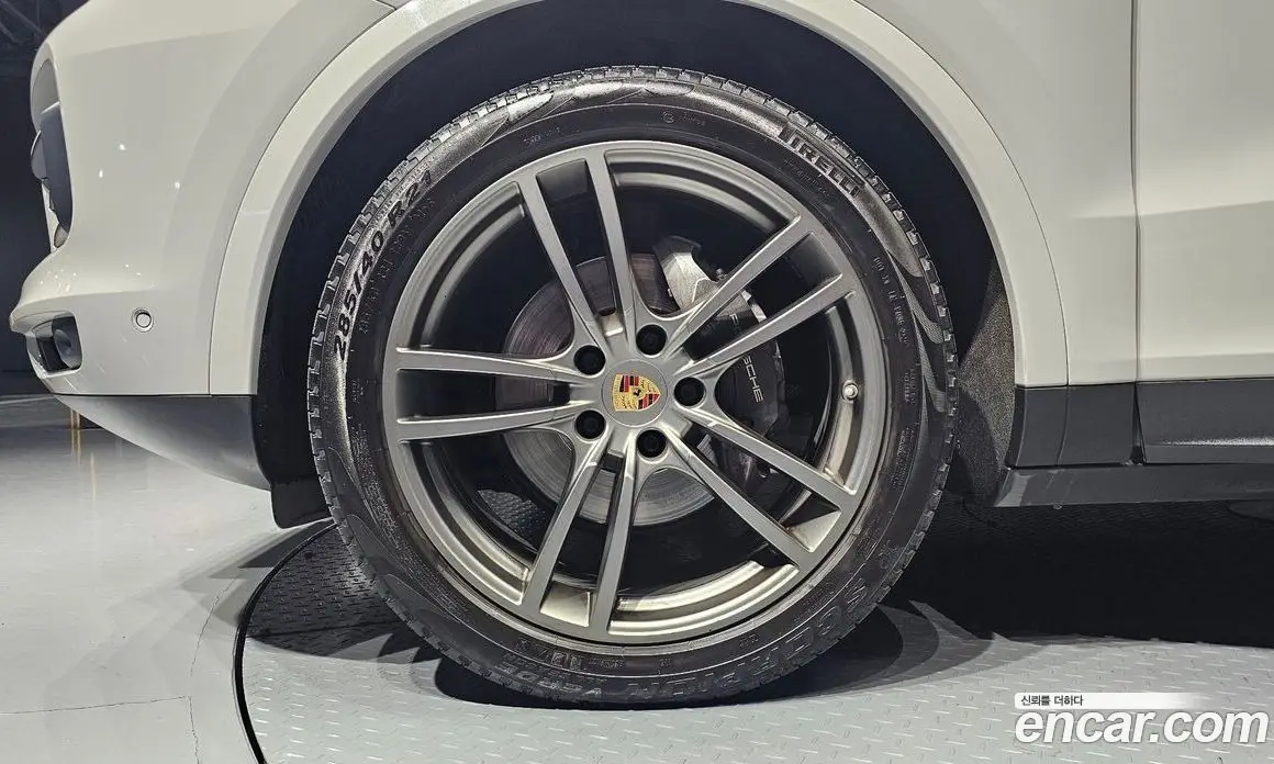 Porsche Cayenne 2021 3.0 автомат (гидро), фото 5
