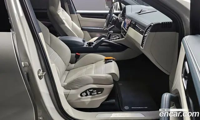 Porsche Cayenne 2021 3.0 автомат (гидро), миниатюра 10
