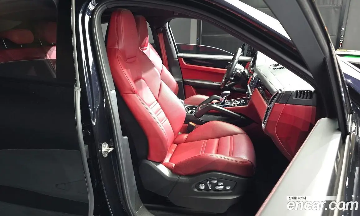 Porsche Cayenne 2021 3.0 автомат (гидро), фото 16