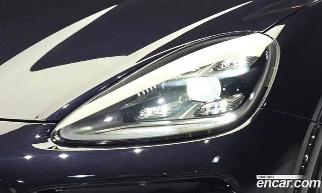 Porsche Cayenne 2021 3.0 автомат (гидро), миниатюра 8