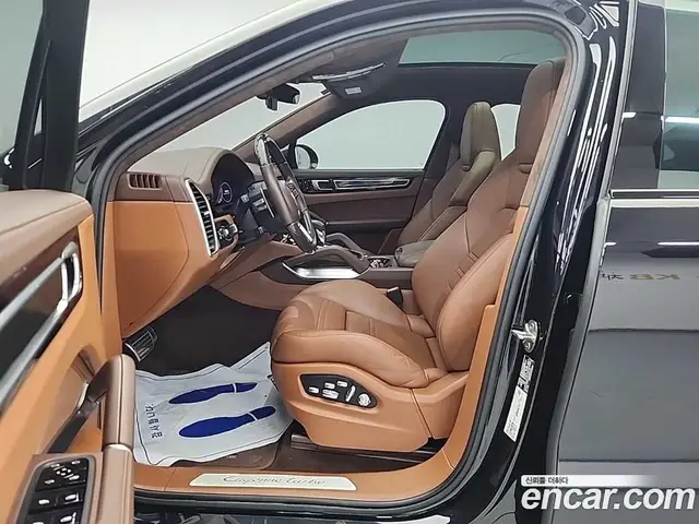 Porsche Cayenne 2021 4.0 автомат (гидро), миниатюра 12