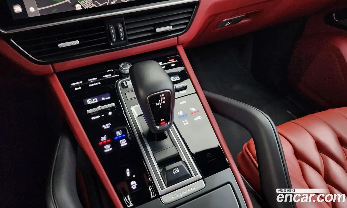 Porsche Cayenne 2023 3.0 автомат (гидро), фото 12