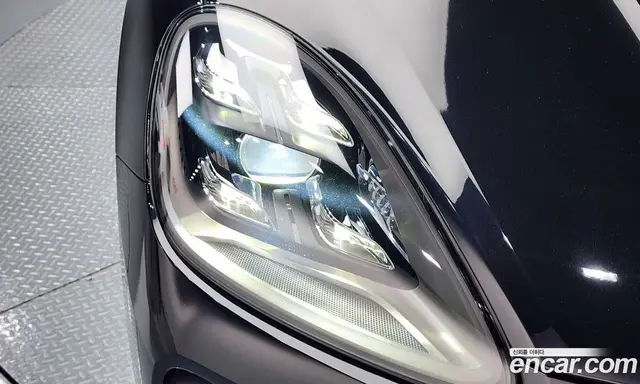 Porsche Cayenne 2023 3.0 автомат (гидро), миниатюра 8