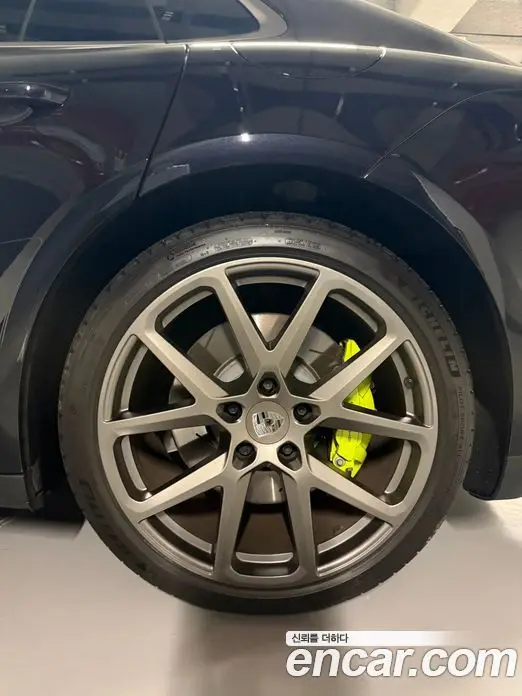Porsche Panamera 2024 4.0 автомат (гидро), миниатюра 6