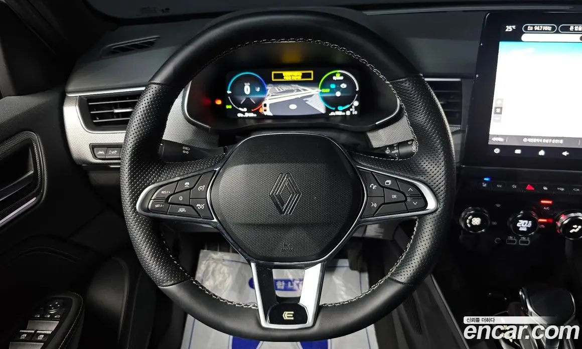 Renault (Samsung) Arkana 2024 1.6 автомат (гидро), фото 20