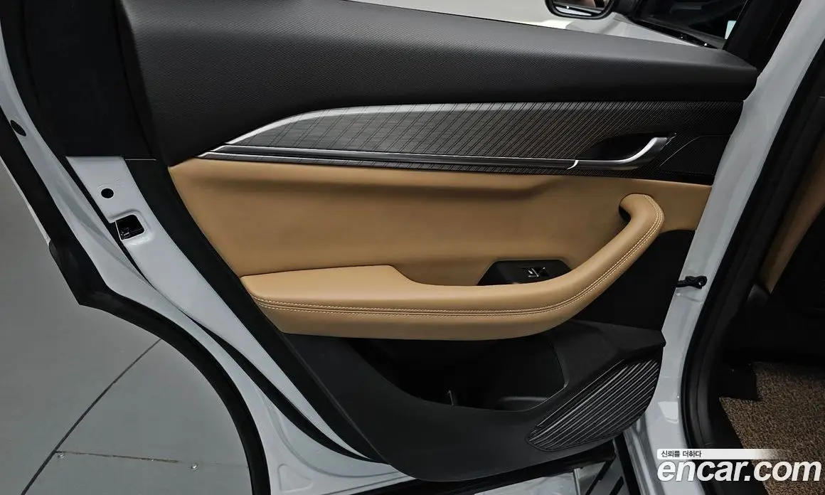 Renault (Samsung) Grand Koleos 2025 1.5 автомат (гидро), фото 14