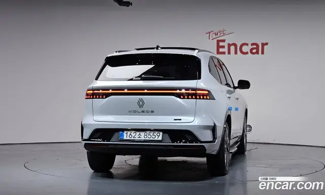 Renault (Samsung) Grand Koleos 2025 1.5 автомат (гидро), миниатюра 3