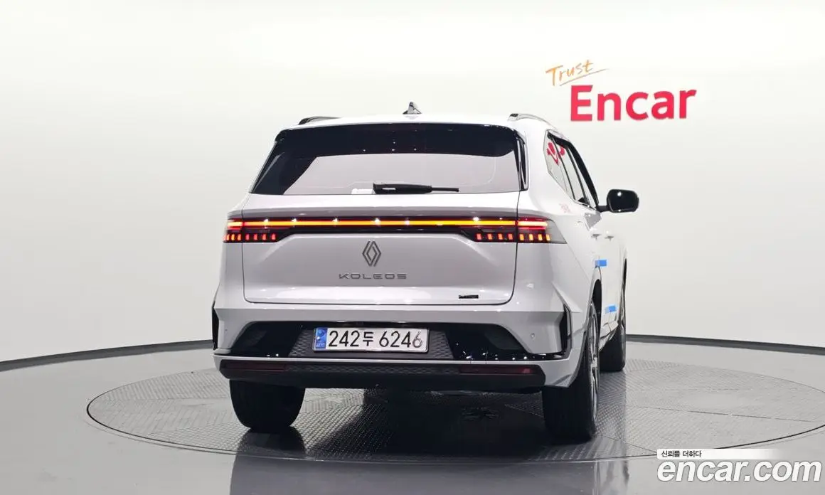Renault (Samsung) Grand Koleos 2025 1.5 автомат (гидро), фото 3