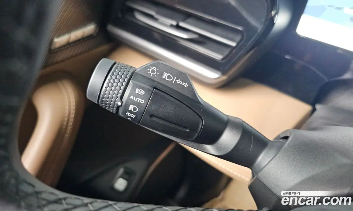 Renault (Samsung) Grand Koleos 2025 1.5 автомат (гидро), фото 28