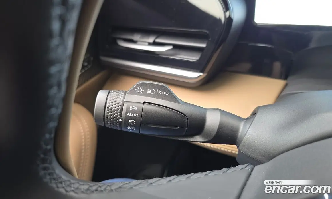 Renault (Samsung) Grand Koleos 2025 1.5 автомат (гидро), фото 21