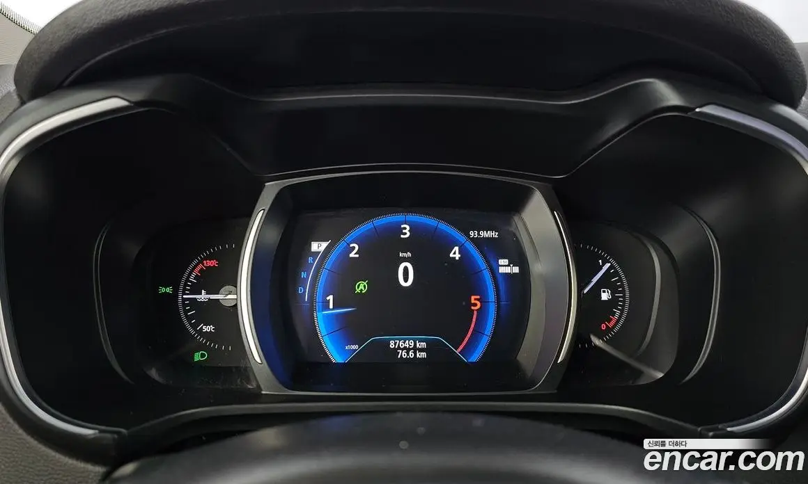 Renault (Samsung) QM6 2016 2.0 автомат (гидро), фото 11 Renault (Samsung) QM6 2016 2.0 автомат (гидро), фото 11