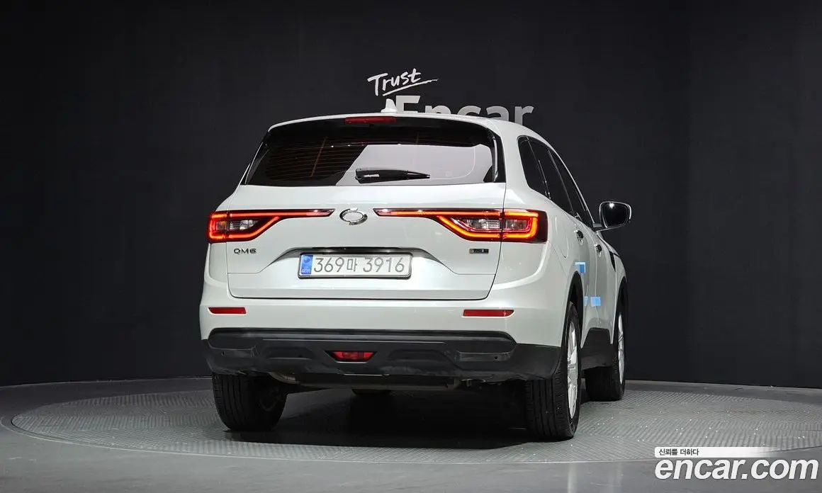 Renault (Samsung) QM6 2016 2.0 автомат (гидро), фото 4 Renault (Samsung) QM6 2016 2.0 автомат (гидро), фото 4