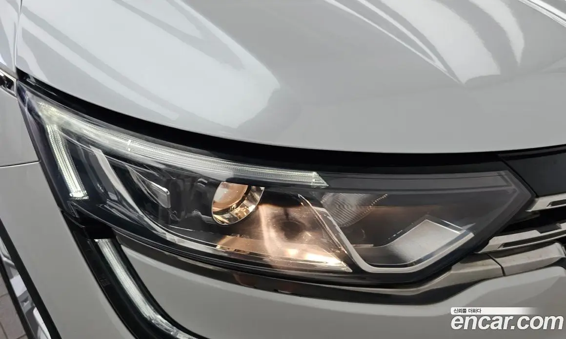 Renault (Samsung) QM6 2016 2.0 автомат (гидро), фото 8 Renault (Samsung) QM6 2016 2.0 автомат (гидро), фото 8