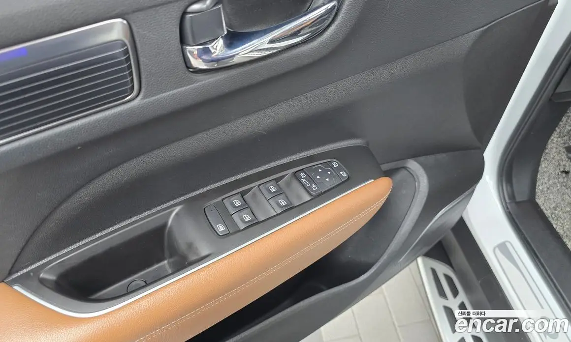Renault (Samsung) QM6 2022 2.0 автомат (гидро), фото 30