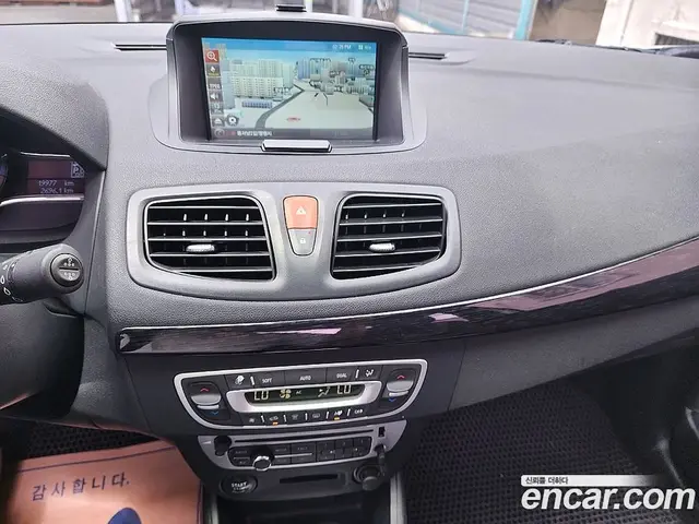 Renault (Samsung) SM3 2015 1.6 автомат (гидро), миниатюра 8