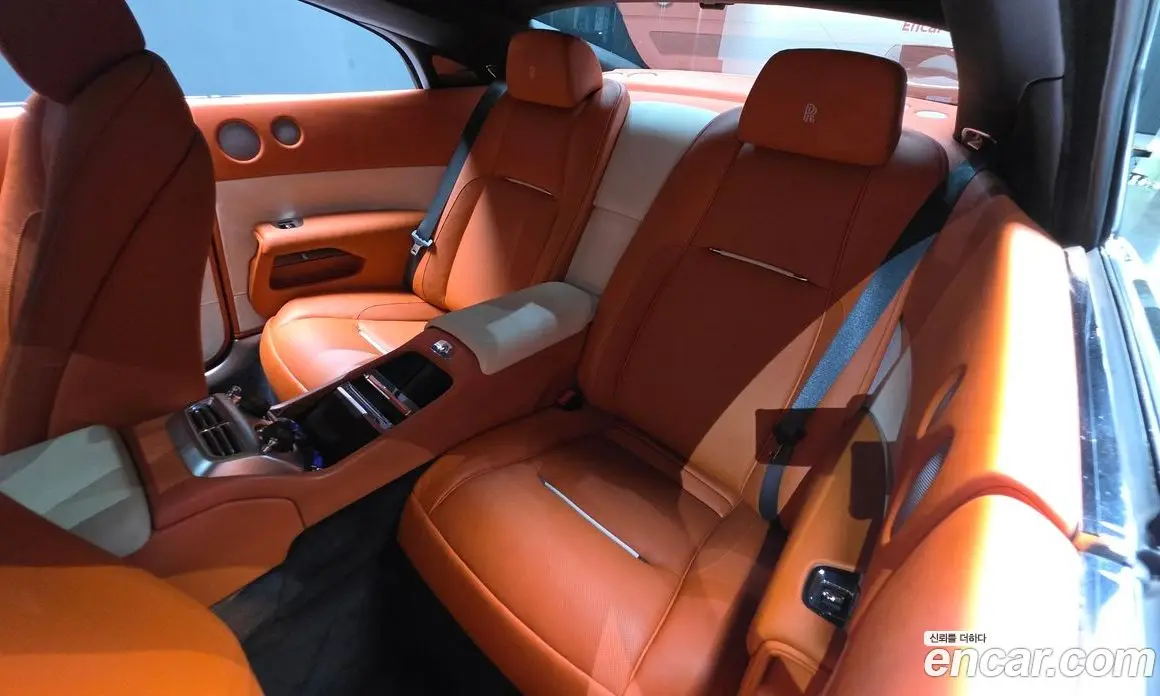 Rolls-Royce Wraith 2016 6.6 автомат (гидро), фото 11 Rolls-Royce Wraith 2016 6.6 автомат (гидро), фото 11