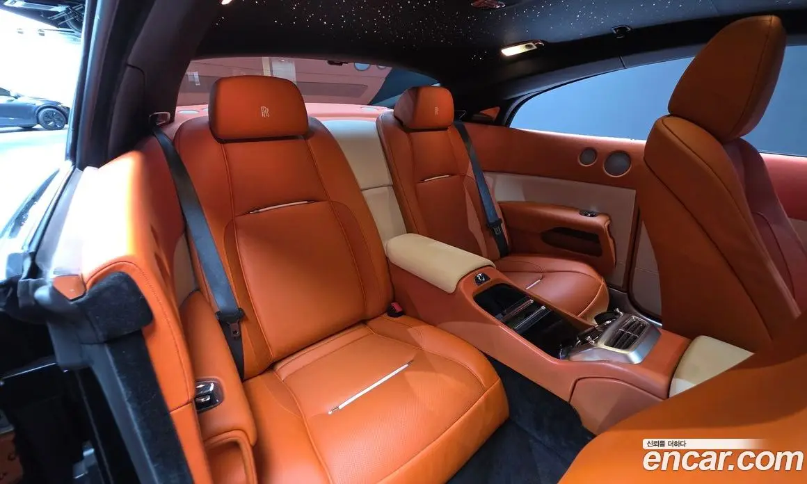 Rolls-Royce Wraith 2016 6.6 автомат (гидро), фото 12 Rolls-Royce Wraith 2016 6.6 автомат (гидро), фото 12
