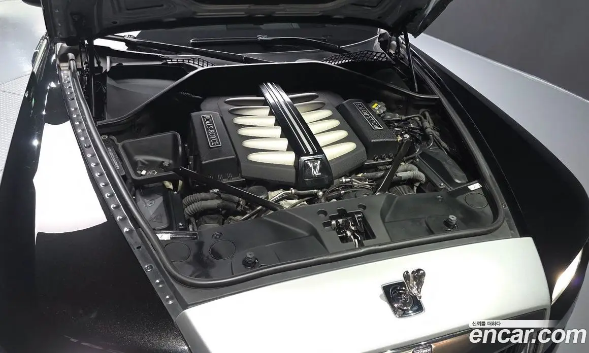 Rolls-Royce Wraith 2016 6.6 автомат (гидро), фото 6 Rolls-Royce Wraith 2016 6.6 автомат (гидро), фото 6