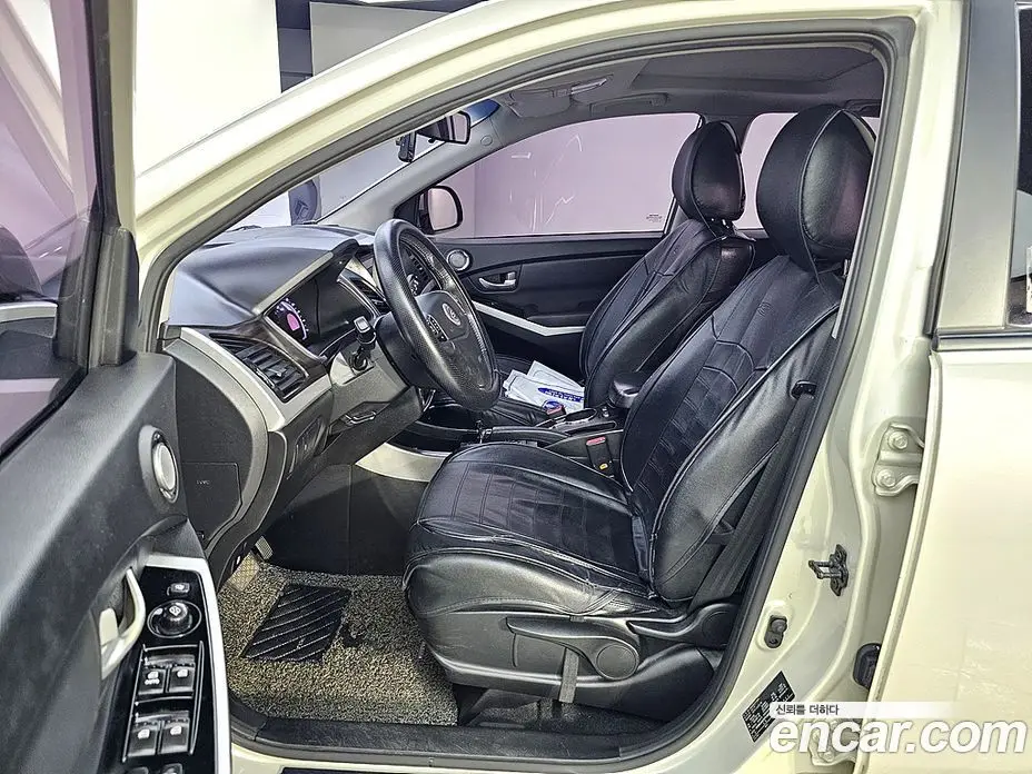 SsangYong Korando 2014 2.0 автомат (гидро), фото 8