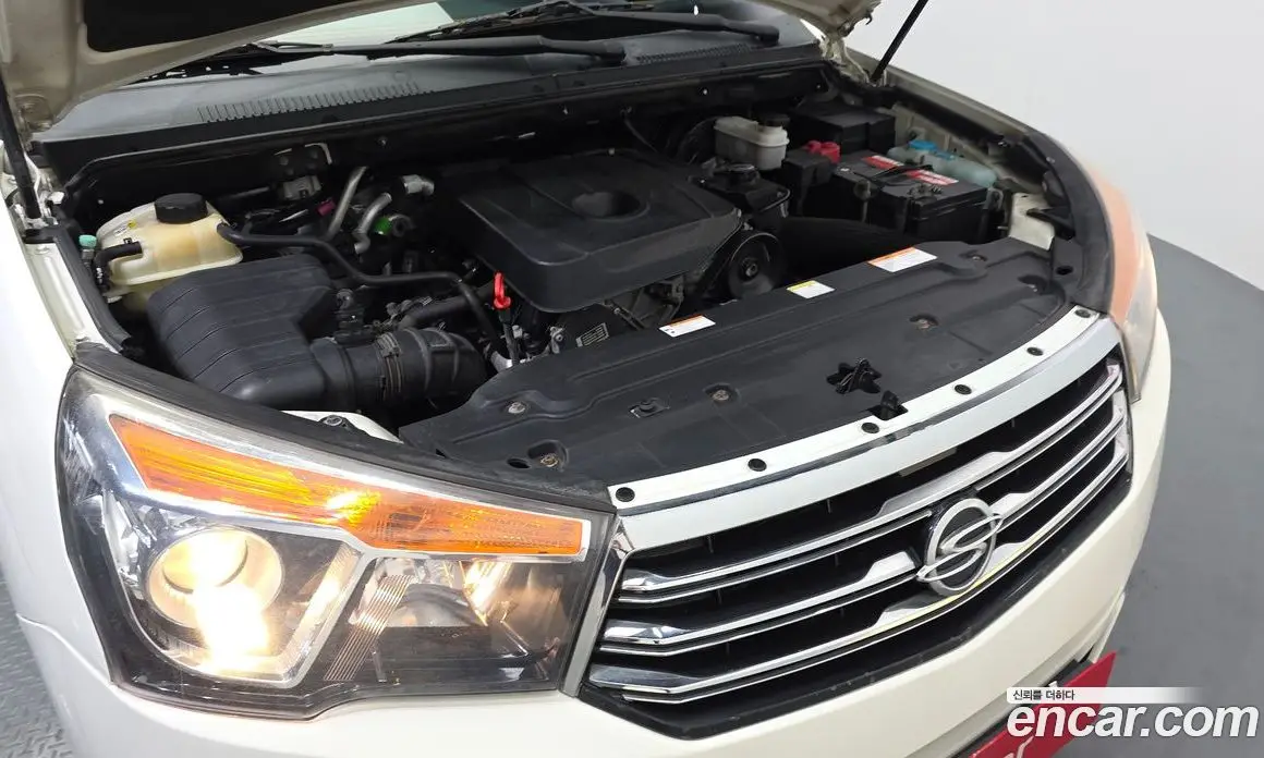 SsangYong Korando 2014 2.0 автомат (гидро), фото 6