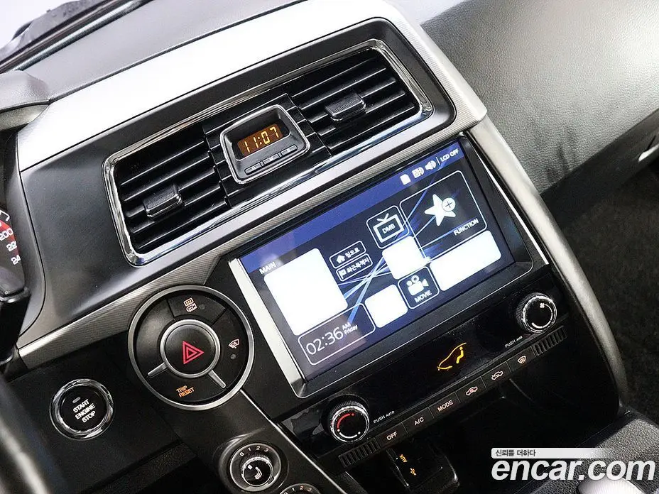 SsangYong Korando 2016 2.2 автомат (гидро), фото 19