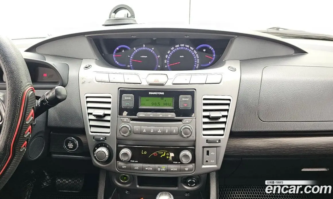 SsangYong Korando 2017 2.2 автомат (гидро), фото 14