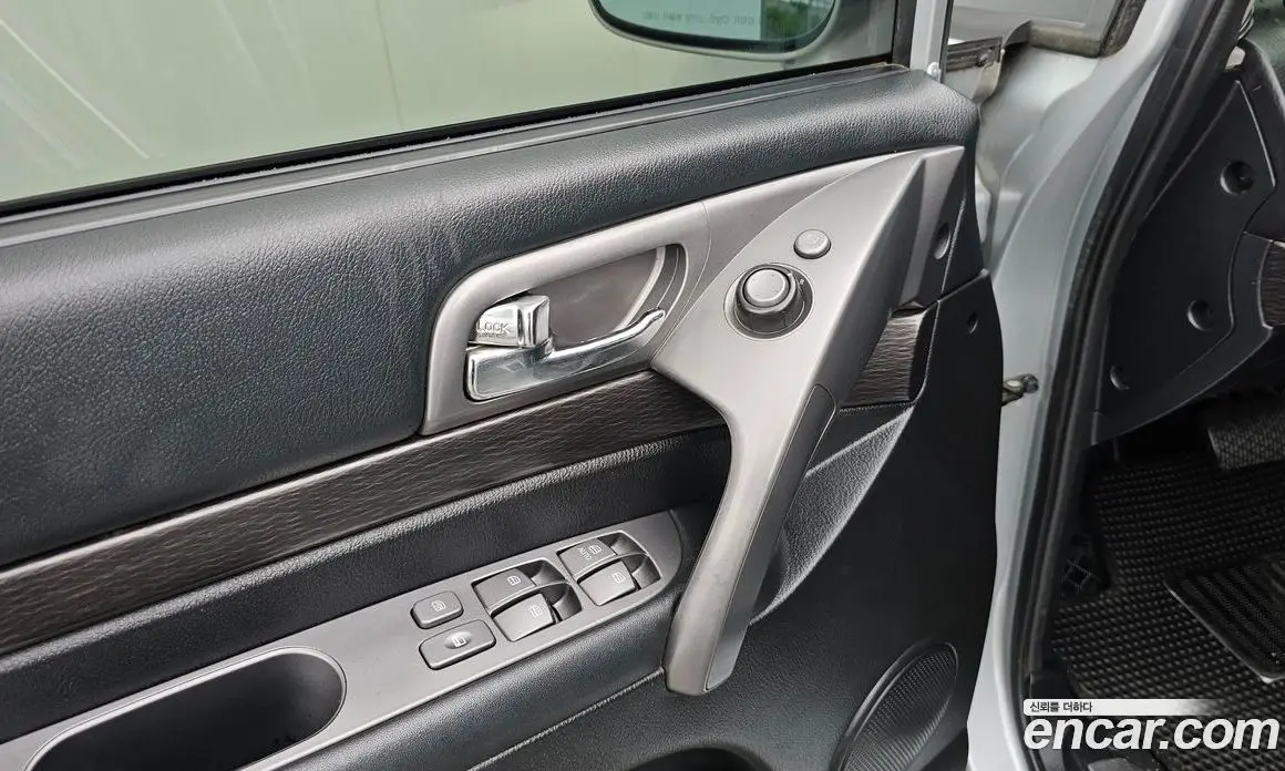 SsangYong Korando 2017 2.2 автомат (гидро), фото 17
