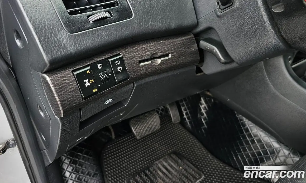 SsangYong Korando 2017 2.2 автомат (гидро), фото 19