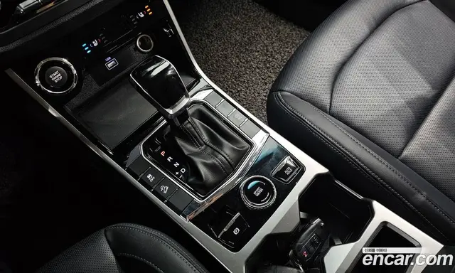 SsangYong Korando 2019 1.5 автомат (гидро), миниатюра 11