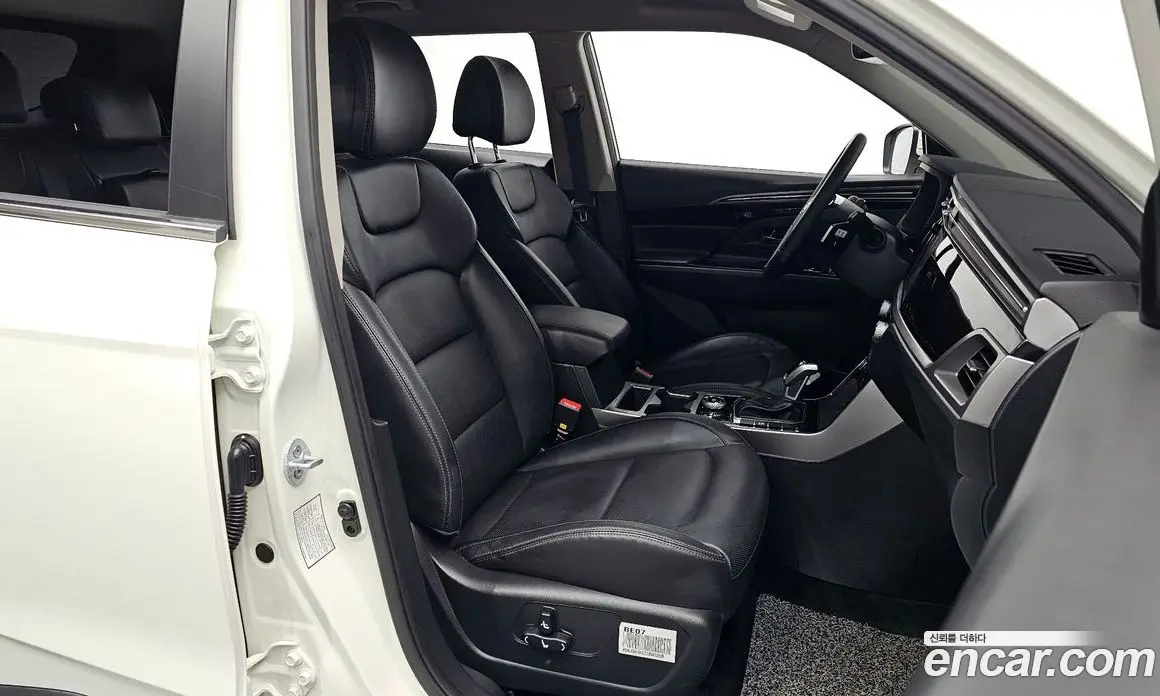 SsangYong Korando 2019 1.5 автомат (гидро), фото 16