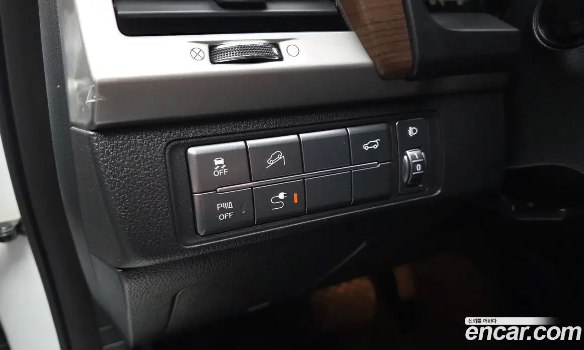 SsangYong Rexton 2018 2.2 автомат (гидро), фото 30