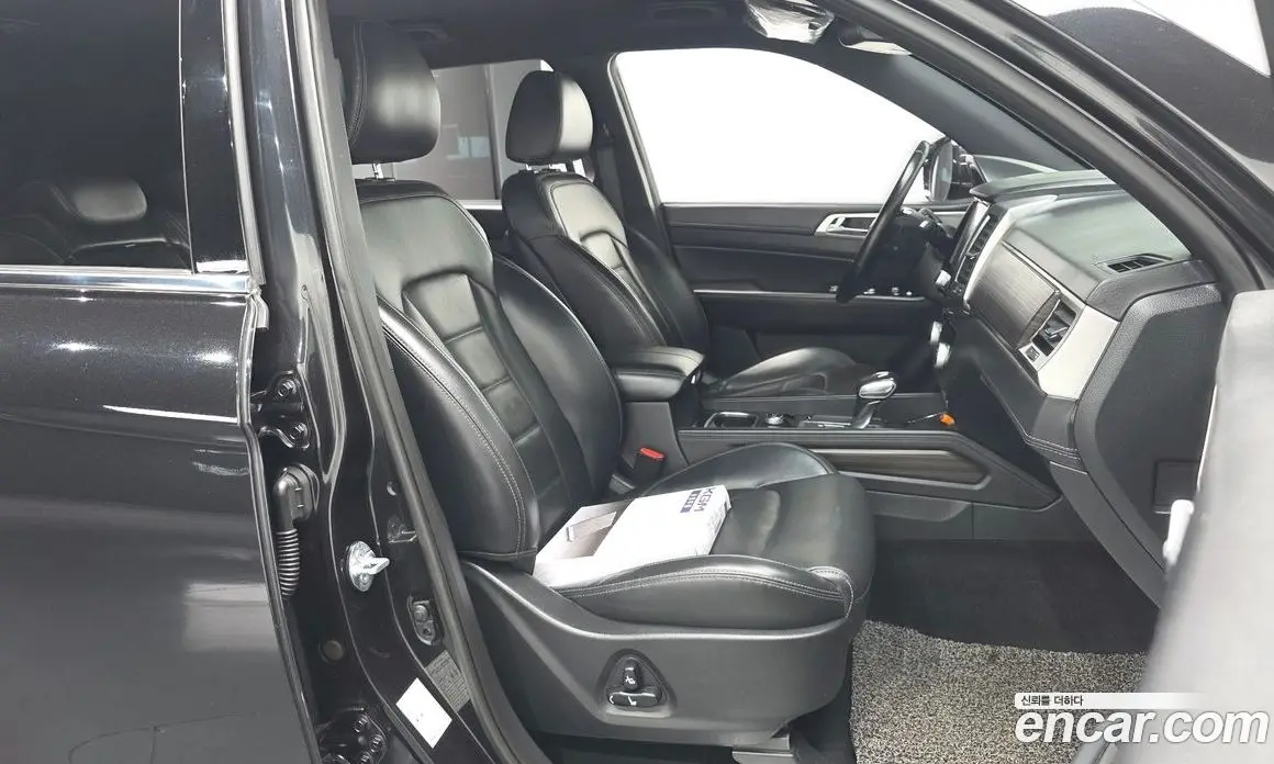 SsangYong Rexton 2018 2.2 автомат (гидро), фото 11