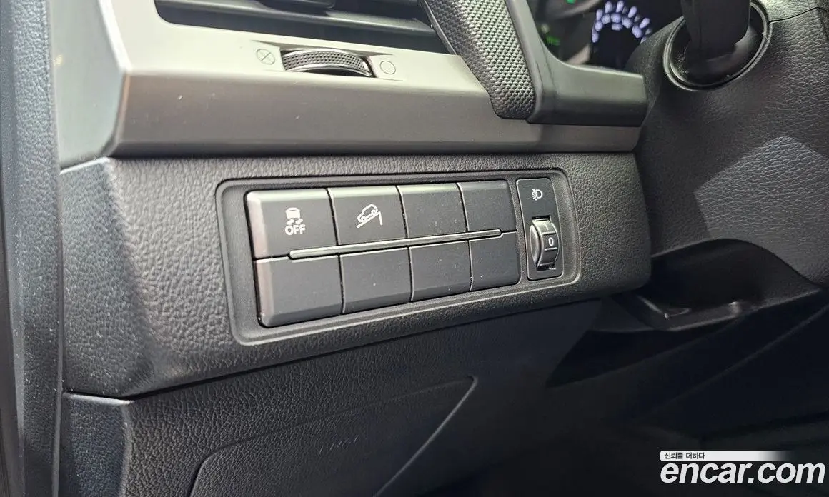 SsangYong Rexton 2018 2.2 автомат (гидро), фото 16