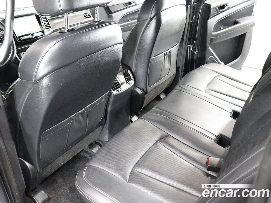 SsangYong Rexton 2019 2.2 автомат (гидро), фото 16