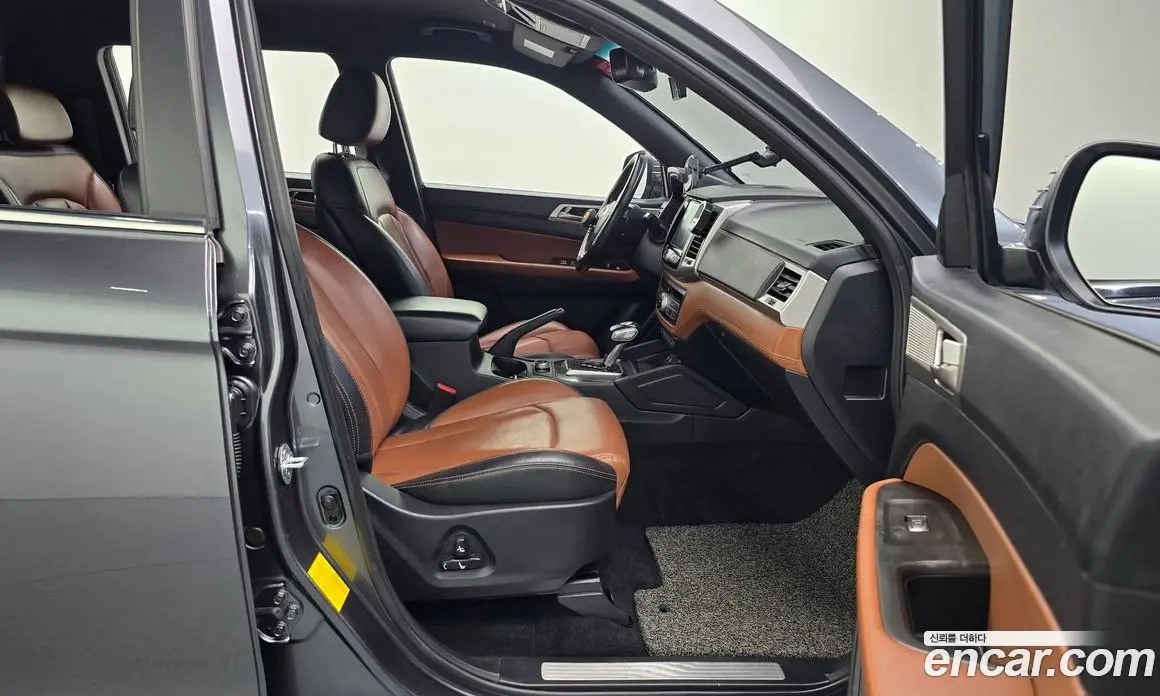 SsangYong Rexton 2019 2.2 автомат (гидро), фото 17