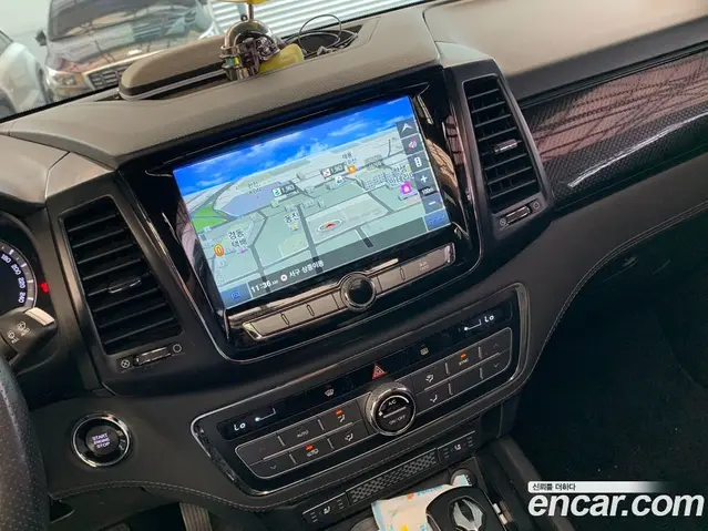 SsangYong Rexton 2019 2.2 автомат (гидро), миниатюра 9