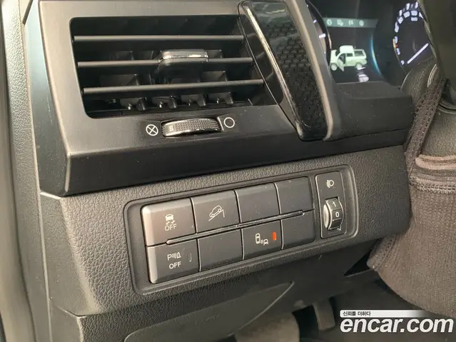SsangYong Rexton 2019 2.2 автомат (гидро), миниатюра 10